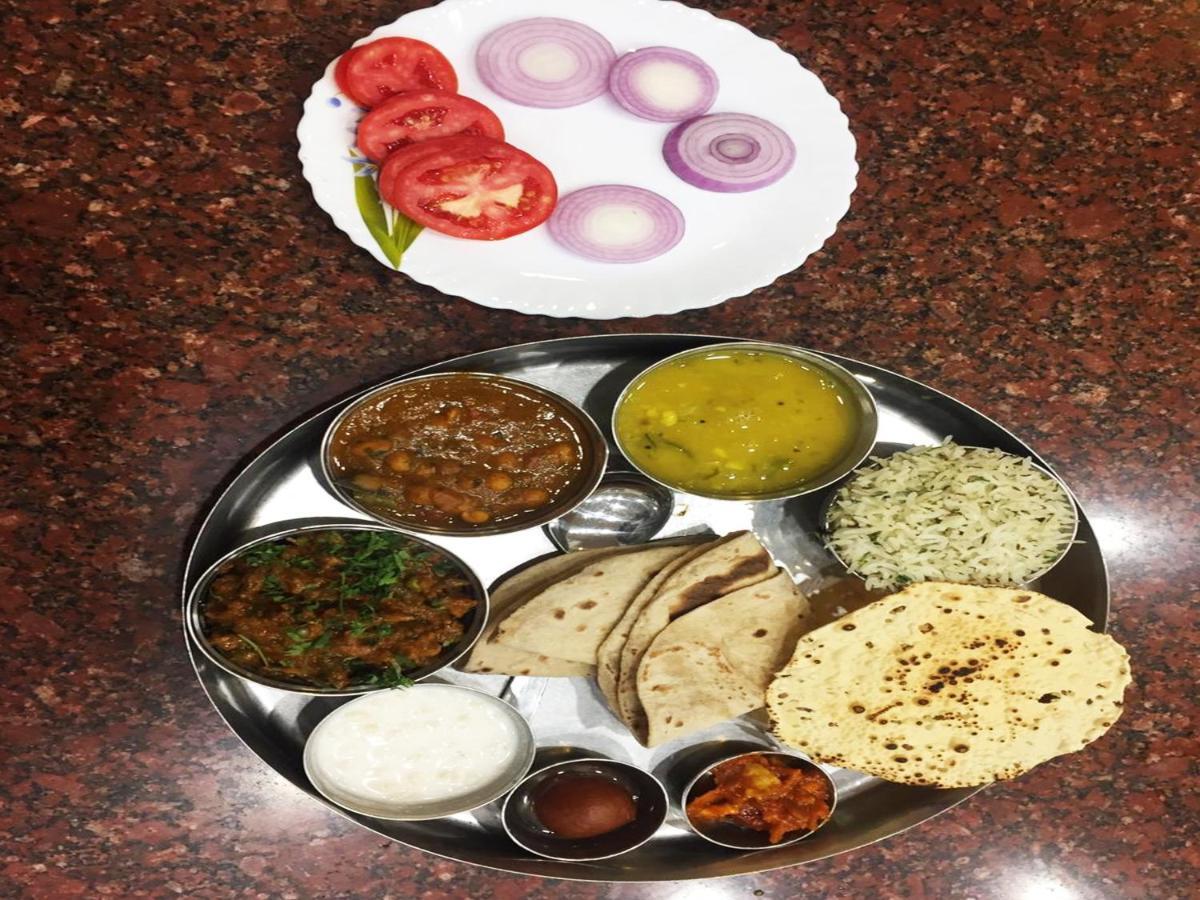 Hotel Wayfare Shirdi Exterior foto