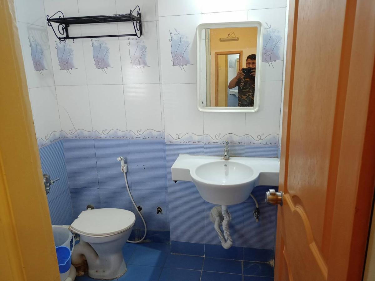Hotel Wayfare Shirdi Exterior foto